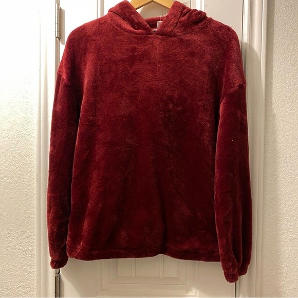 LC Lauren Conrad Tops - Lauren Conrad Cranberry / Burgundy Cozy Hoodie Size Smalll